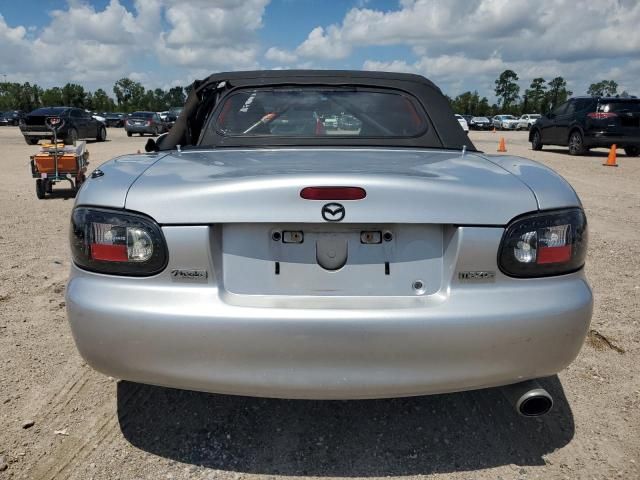 2003 Mazda MX-5 Miata Base