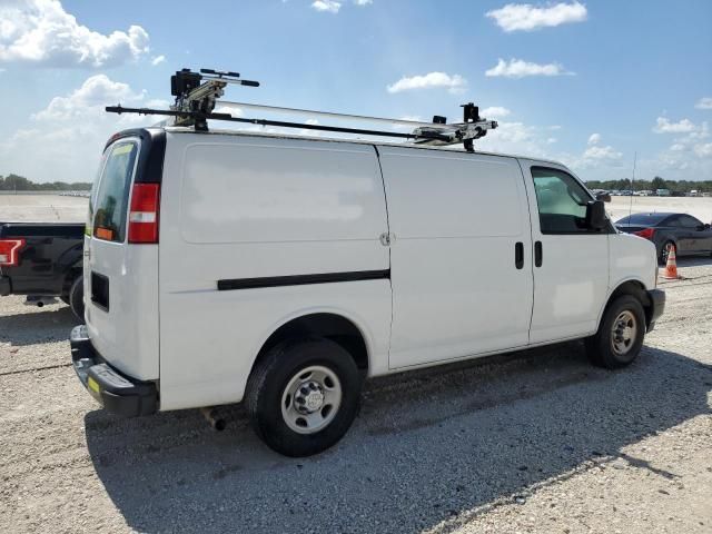 2020 Chevrolet Express G2500