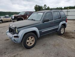 Compre carros salvage a la venta ahora en subasta: 2002 Jeep Liberty Sport