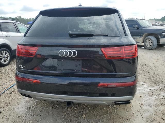 2019 Audi Q7 Prestige