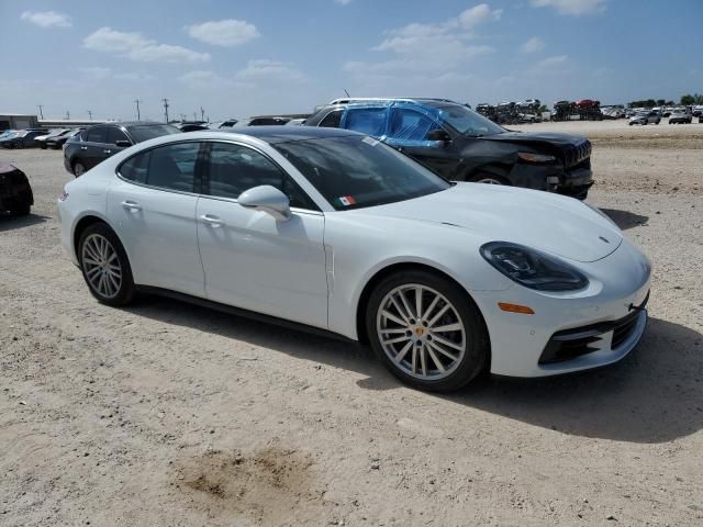 2019 Porsche Panamera Base