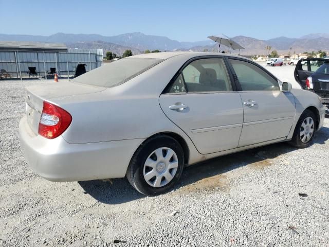 2004 Toyota Camry LE