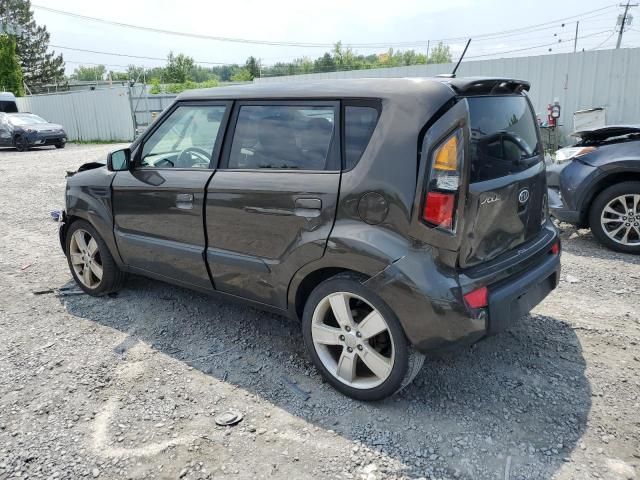 2010 KIA Soul +