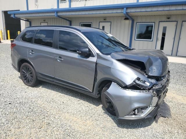 2020 Mitsubishi Outlander SE