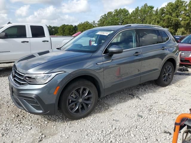 2022 Volkswagen Tiguan SE