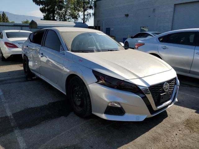 2019 Nissan Altima S