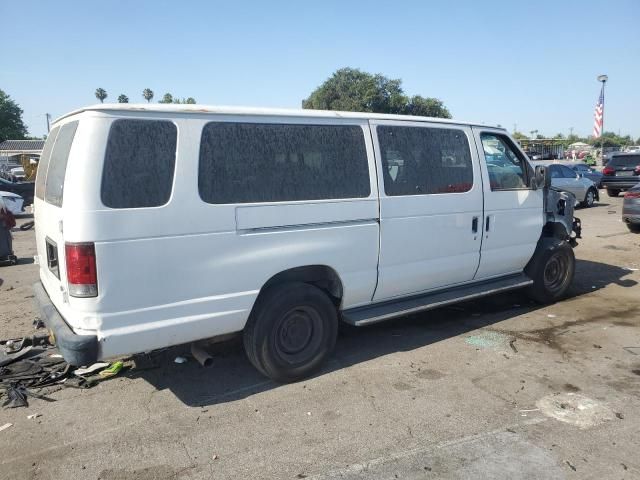 2011 Ford Econoline E350 Super Duty Wagon