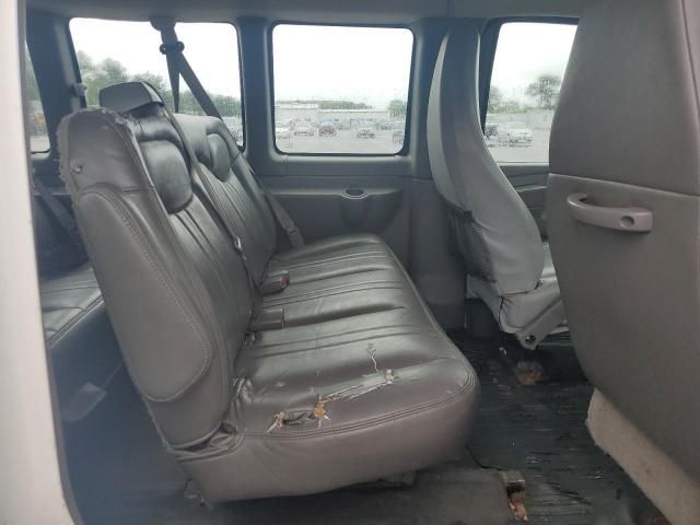 2004 Chevrolet Express G3500