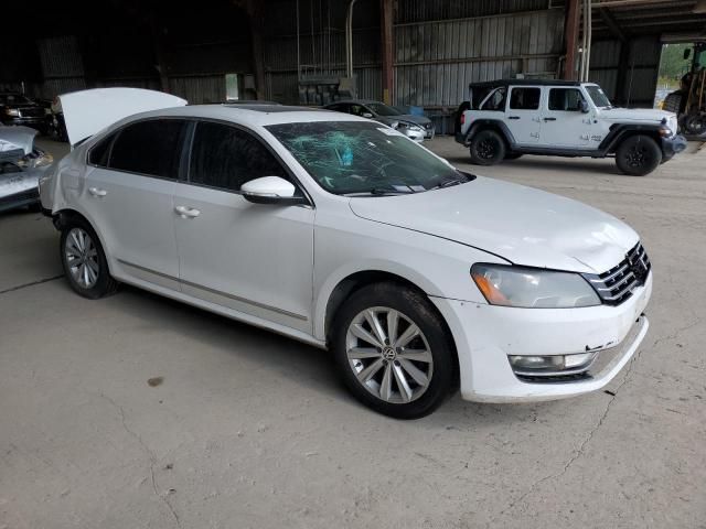 2012 Volkswagen Passat SEL