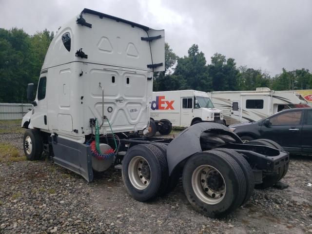 2024 Freightliner Cascadia 126