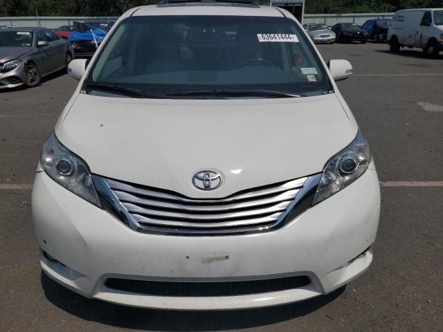 2013 Toyota Sienna XLE