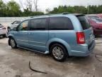 2010 Chrysler Town & Country Limited