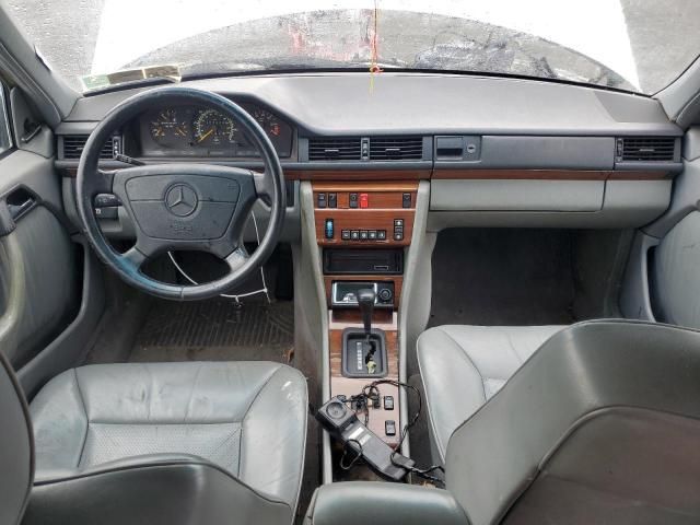 1992 Mercedes-Benz 300 E