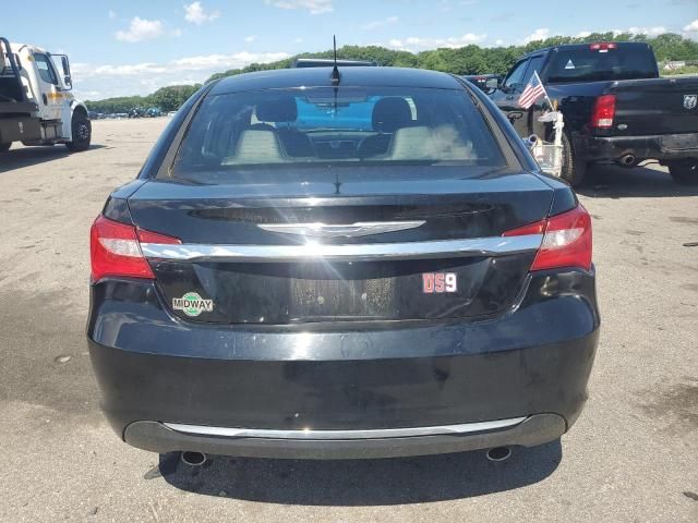 2014 Chrysler 200 Limited