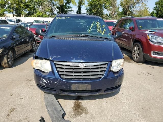 2005 Chrysler Town & Country Touring