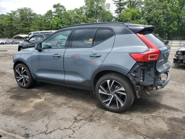 2021 Volvo XC40 T5 R-Design