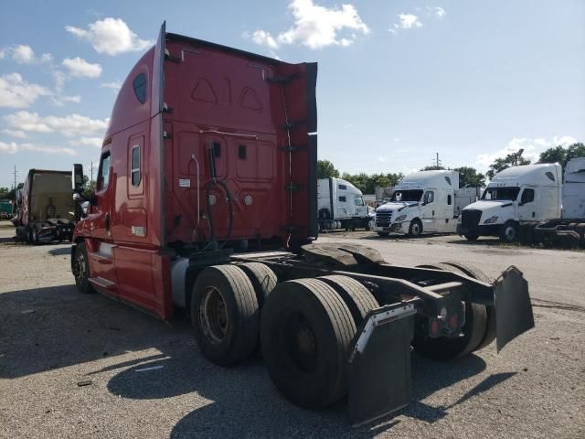 2014 Freightliner Cascadia 125