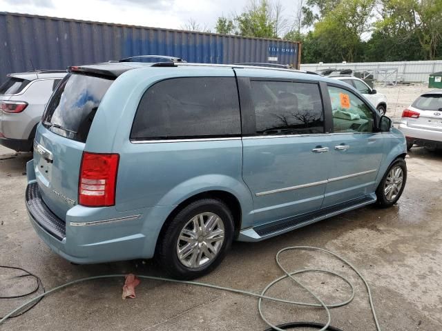 2010 Chrysler Town & Country Limited