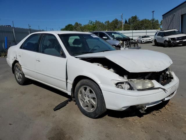 2000 Toyota Camry CE