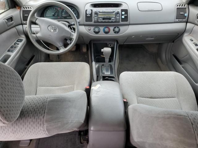 2002 Toyota Camry LE