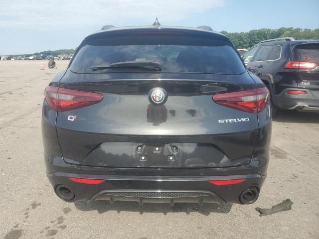 2022 Alfa Romeo Stelvio TI