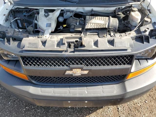 2017 Chevrolet Express G2500