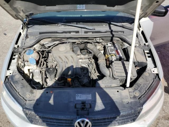 2011 Volkswagen Jetta Base