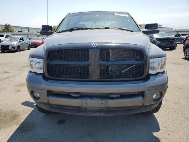 2004 Dodge RAM 1500 ST