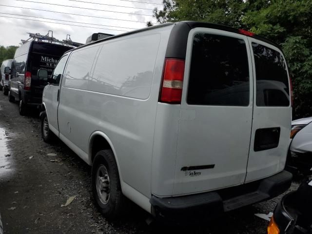 2015 Chevrolet Express G2500