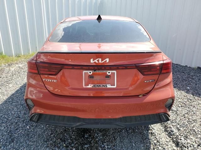 2022 KIA Forte GT Line