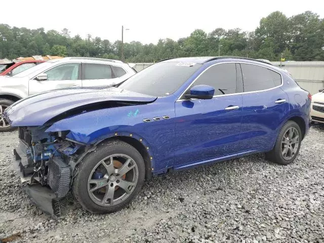 2017 Maserati Levante Sport