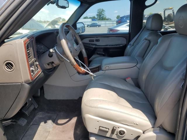 2005 Cadillac Escalade Luxury