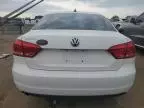 2014 Volkswagen Passat S