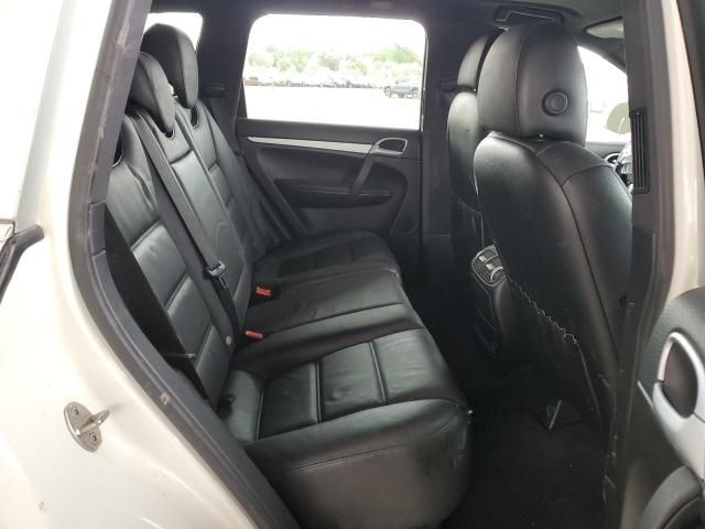 2010 Porsche Cayenne