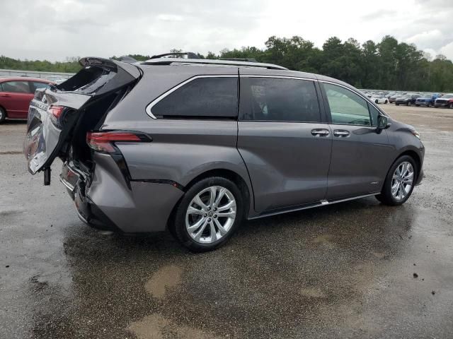 2021 Toyota Sienna Limited