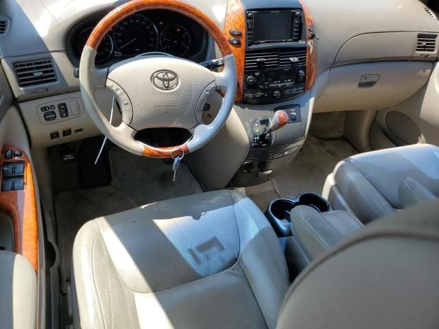 2008 Toyota Sienna XLE