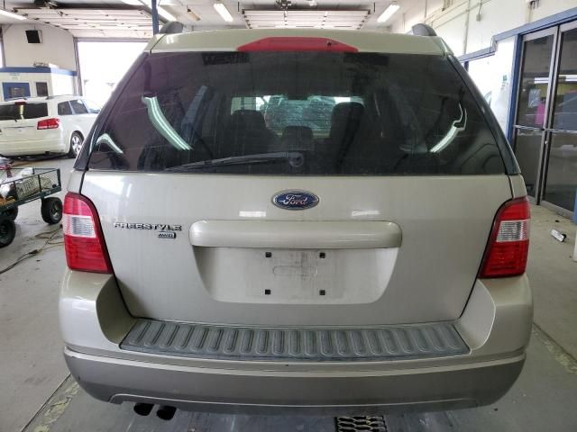 2005 Ford Freestyle SE