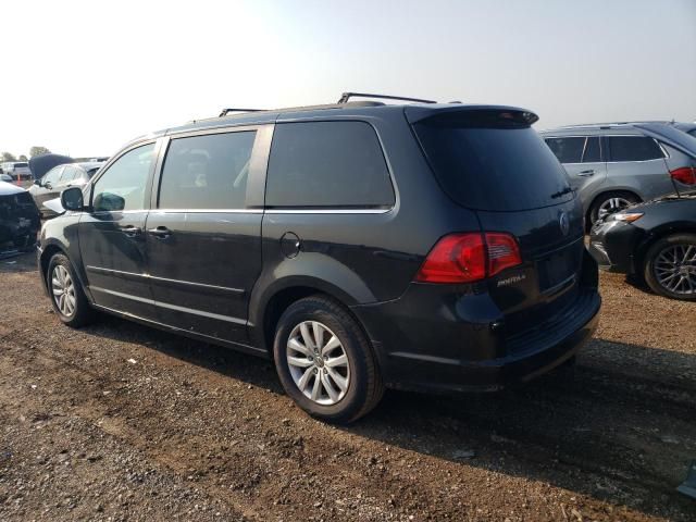 2012 Volkswagen Routan SE