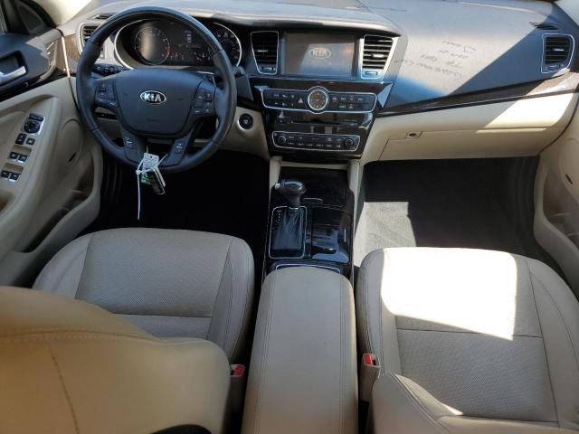 2016 KIA Cadenza Luxury