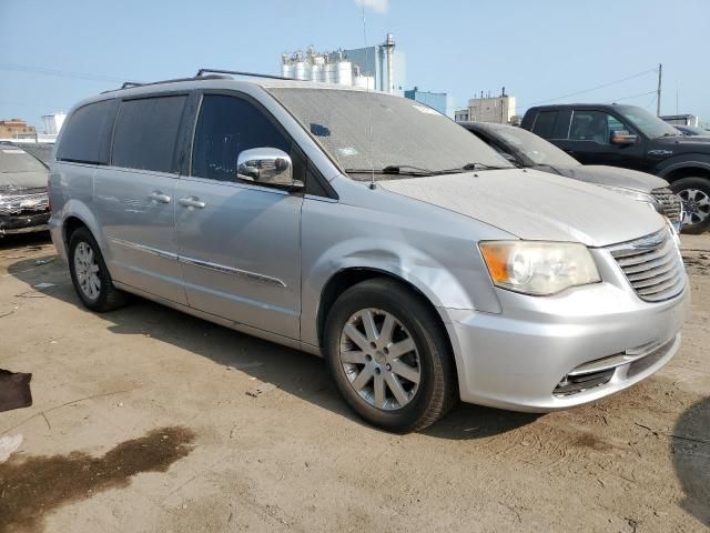 2011 Chrysler Town & Country Touring L