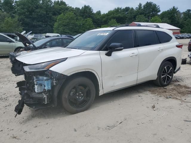 2021 Toyota Highlander XSE