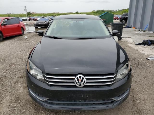 2015 Volkswagen Passat S