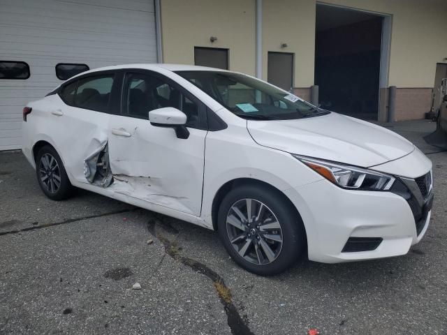 2022 Nissan Versa SV