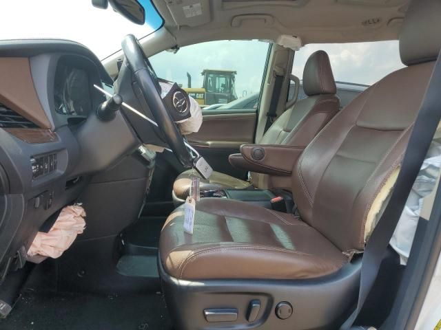 2017 Toyota Sienna XLE