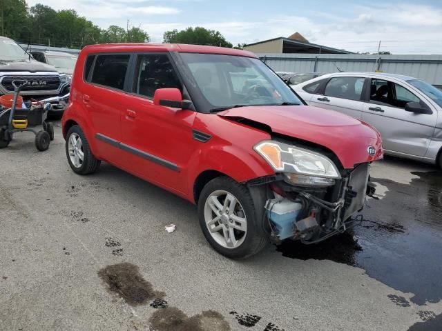 2010 KIA Soul +