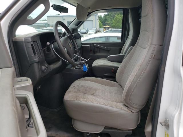 2016 Chevrolet Express G2500