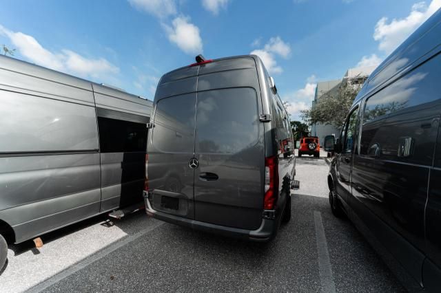 2022 Mercedes-Benz Sprinter 4500