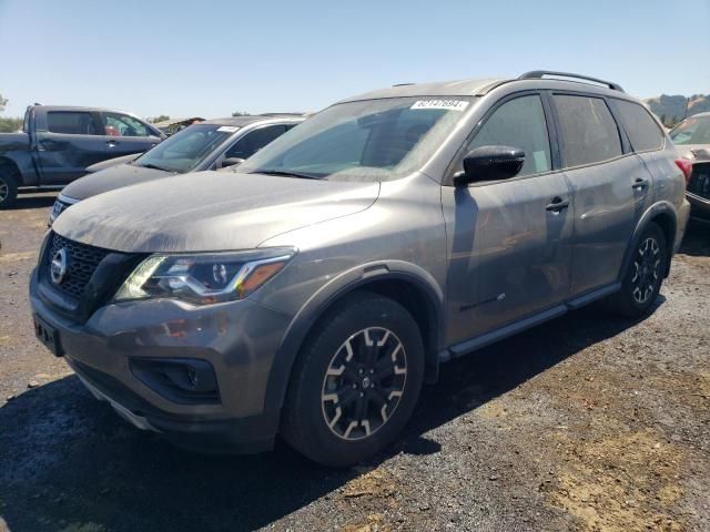 2020 Nissan Pathfinder SV