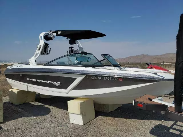 2017 Nautica Boat