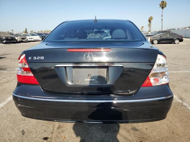 2004 Mercedes-Benz E 320